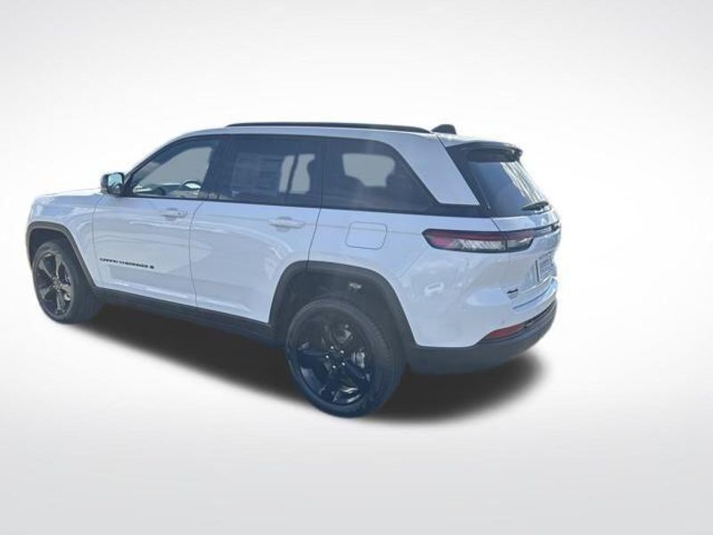 2025 Jeep Grand Cherokee Limited 4x4