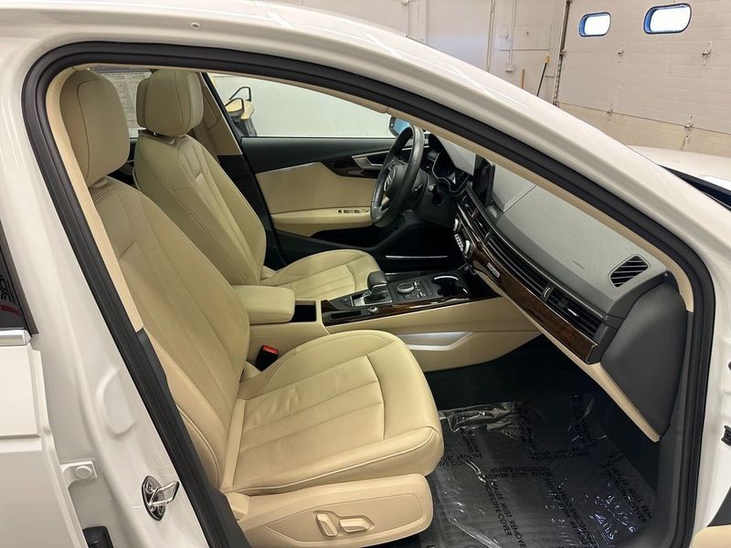 2018 Audi A4 2.0T Premium PlusImage 32