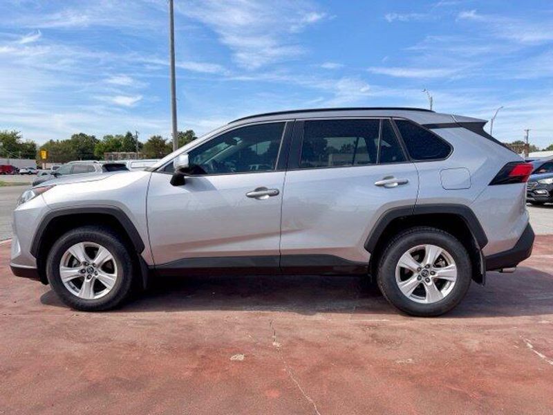 Used 2019 Toyota RAV4 XLEImage 8