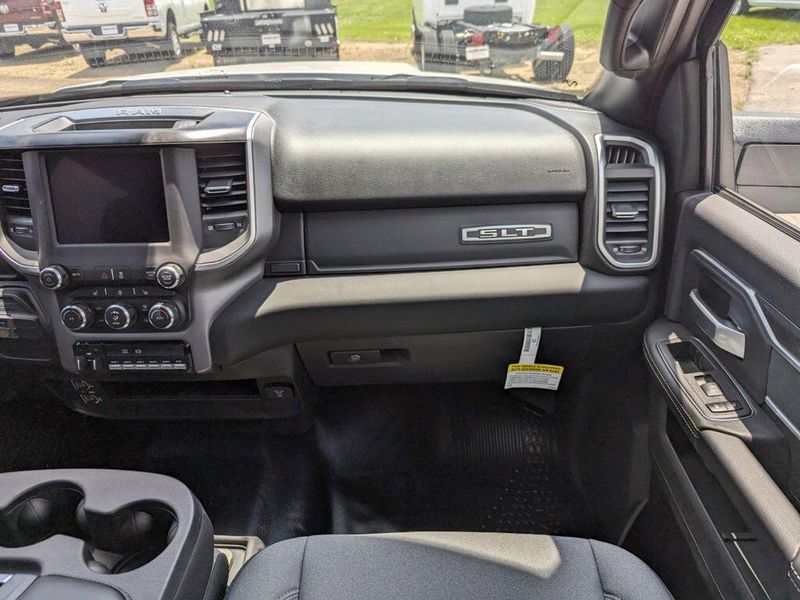 2024 RAM 4500 Slt Chassis Crew Cab 4x4 60