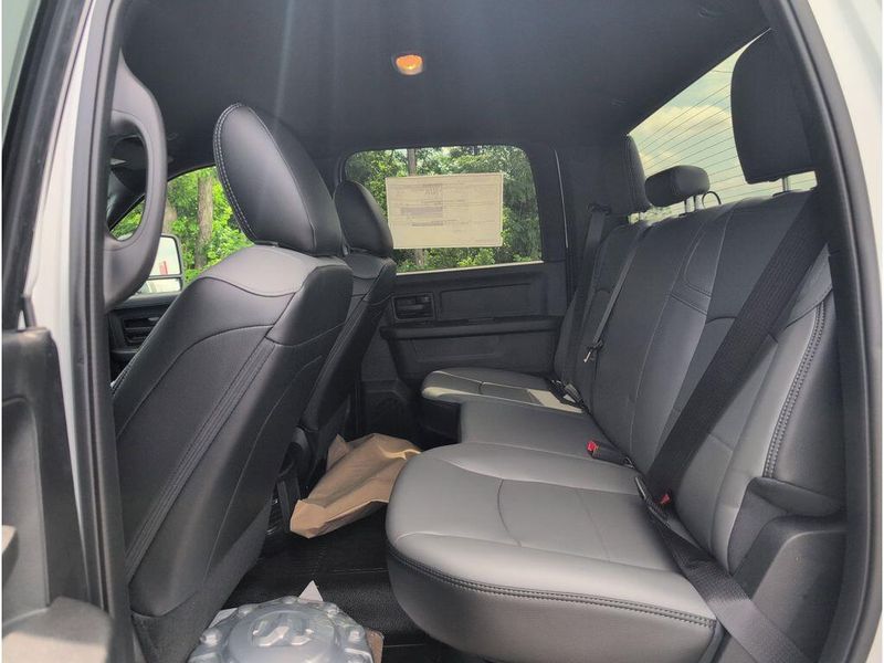 2025 RAM 4500 Tradesman Chassis Crew Cab 4x4 60