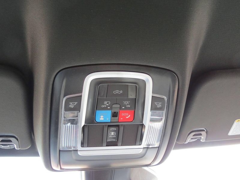 New 2027 RAM 1500 Big Horn Crew Cab 4x4 5
