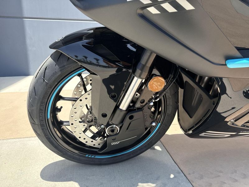 2025 CFMOTO 675SS Image 10