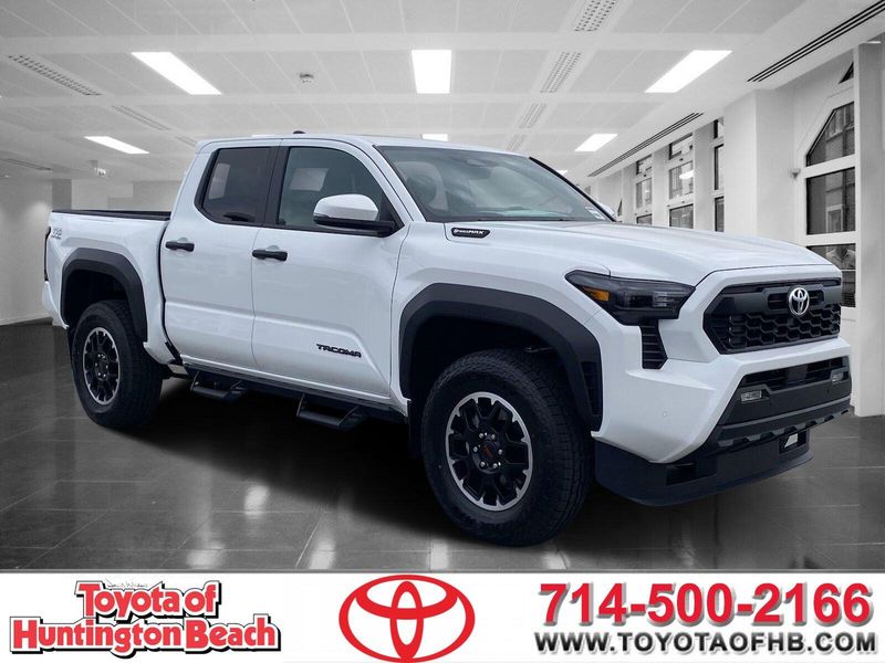 2024 Toyota Tacoma TRD Off Road HybridImage 1