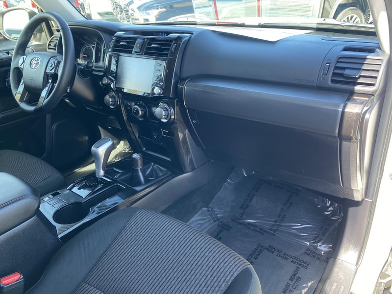 2024 Toyota 4Runner TRD Off-RoadImage 11