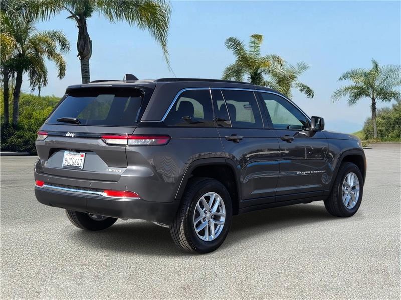 Used 2025 Jeep Grand Cherokee Laredo X 4x2