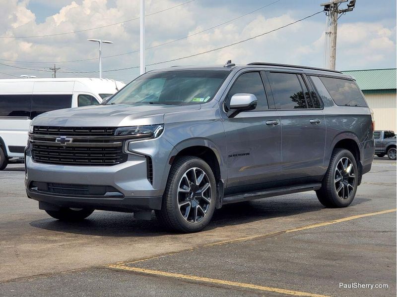 2021 Chevrolet Suburban RSTImage 8