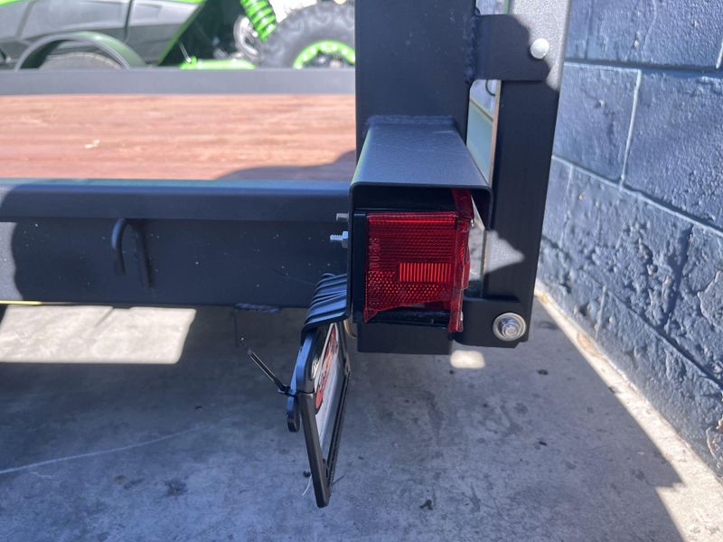 New 2025 Zieman F-712 WOOD DECK Image 11