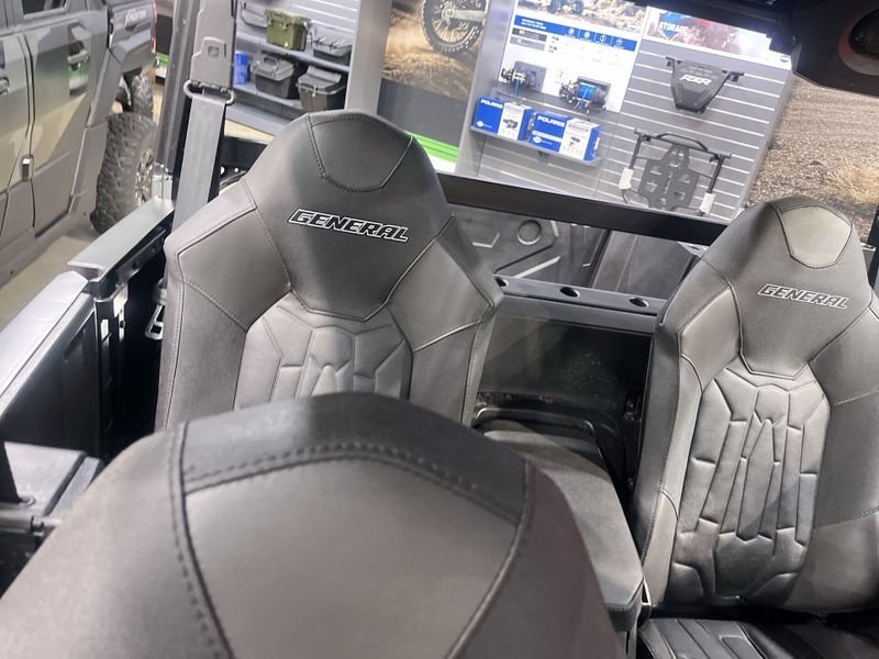 New 2026 Polaris GENERAL XP 4 1000 ULTIMATE Image 12