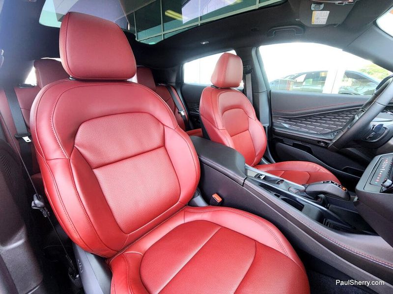 New 2026 Dodge Charger R/T Plus 4-door Awd