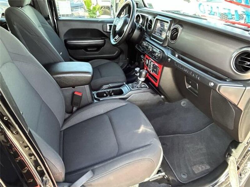 2019 Jeep Wrangler Unlimited Sport SImage 12