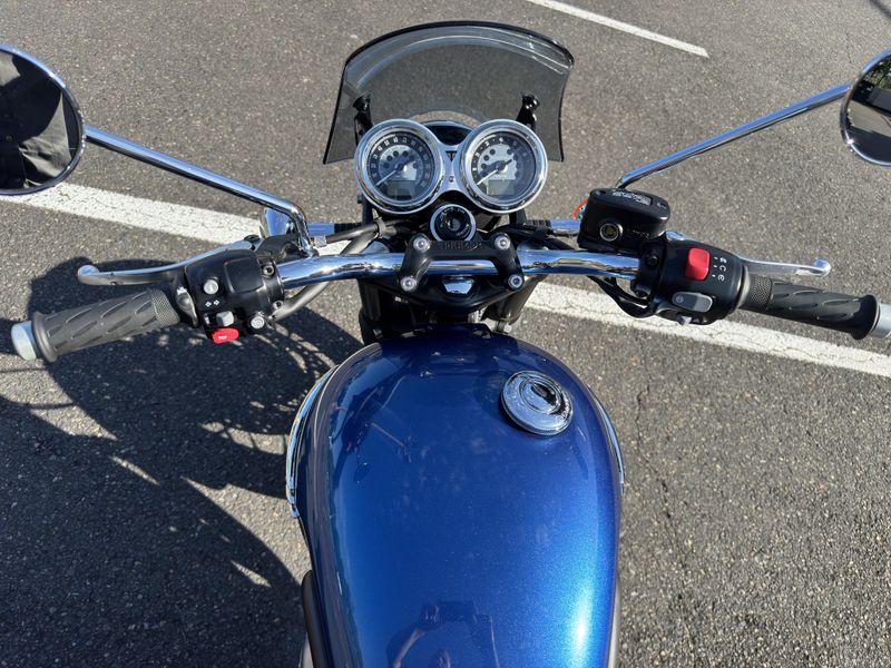 2022 Triumph Bonneville T120 BLUE 