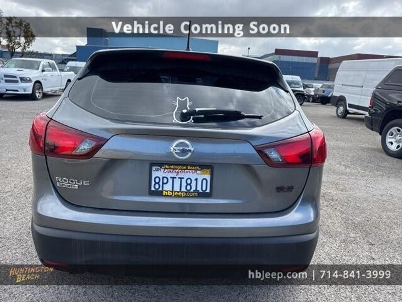 2018 Nissan Rogue Sport SImage 6