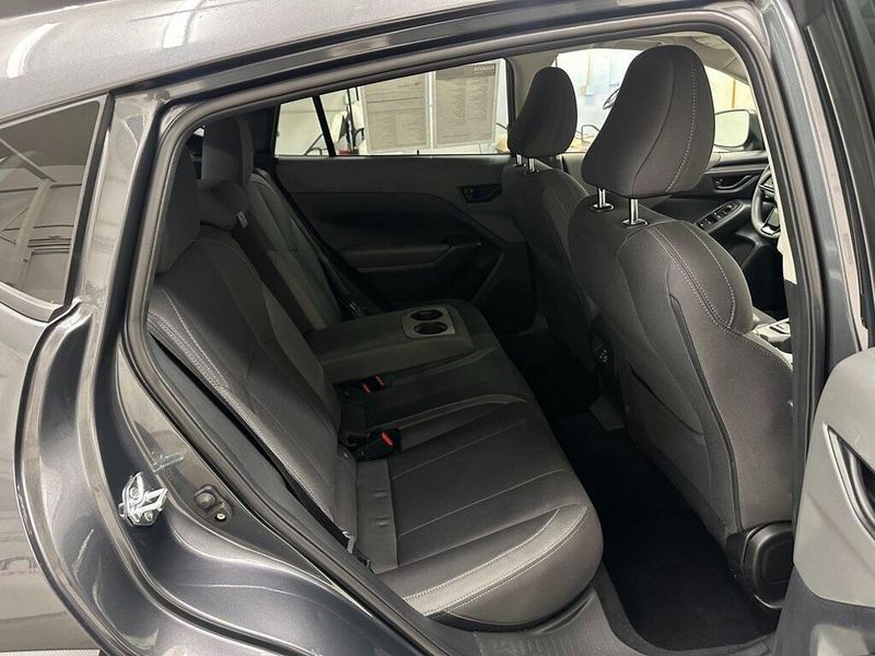 2025 Subaru Crosstrek Premium photo 18