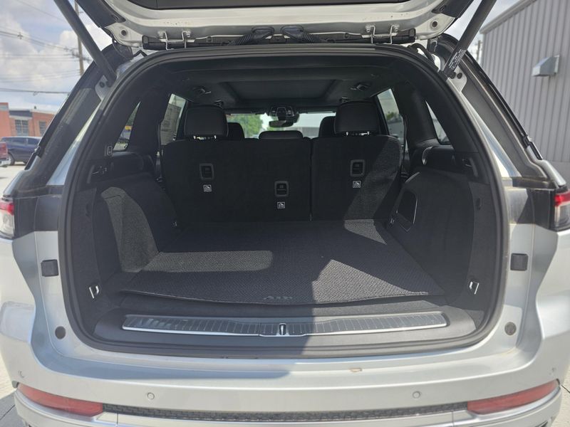2023 Jeep Grand Cherokee Summit Reserve 4xeImage 9