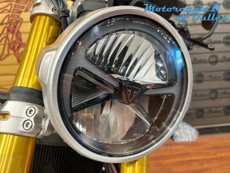 New 2026 Triumph Speed Twin 1200 RS Image 15