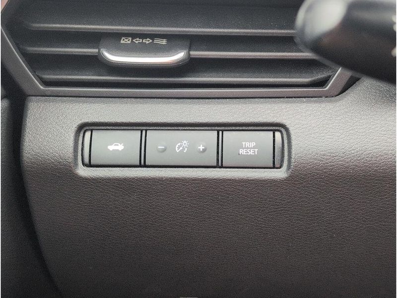 Used 2024 Nissan Altima 2.5 SVImage 26