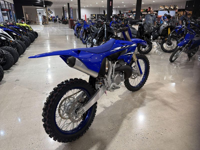 New 2027 Yamaha YZ250X Image 17