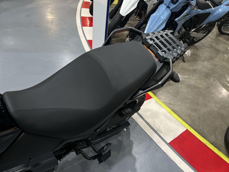 New 2025 Suzuki V-STROM 650 Image 15