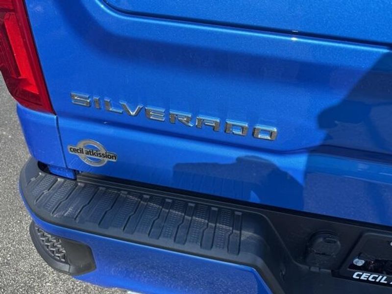2025 Chevrolet Silverado 1500 RST photo 22