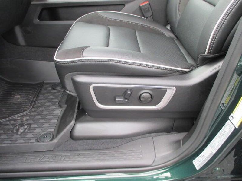 New 2026 RAM 1500 Laramie Crew Cab 4x4 5
