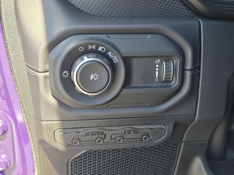 New 2026 Jeep Wrangler 4-door Rubicon