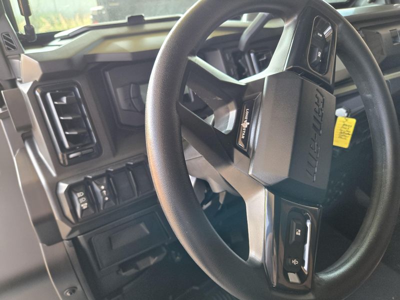 NEW 2026 CAN-AM DEFENDER MAX LONE STAR CAB HD11 Image 13