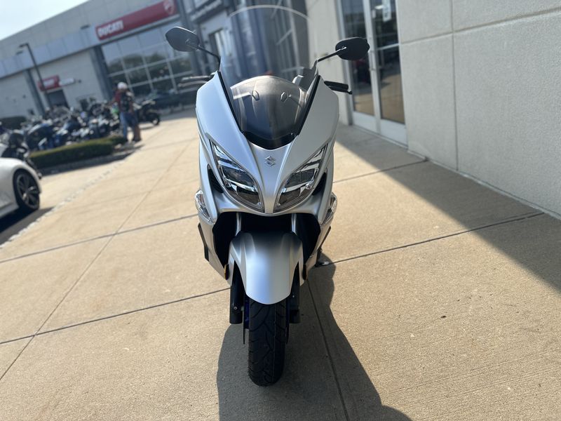 2024 Suzuki Burgman 400 in a SILVER exterior color. Cross Country Powersports 732-491-2900 crosscountrypowersports.com 