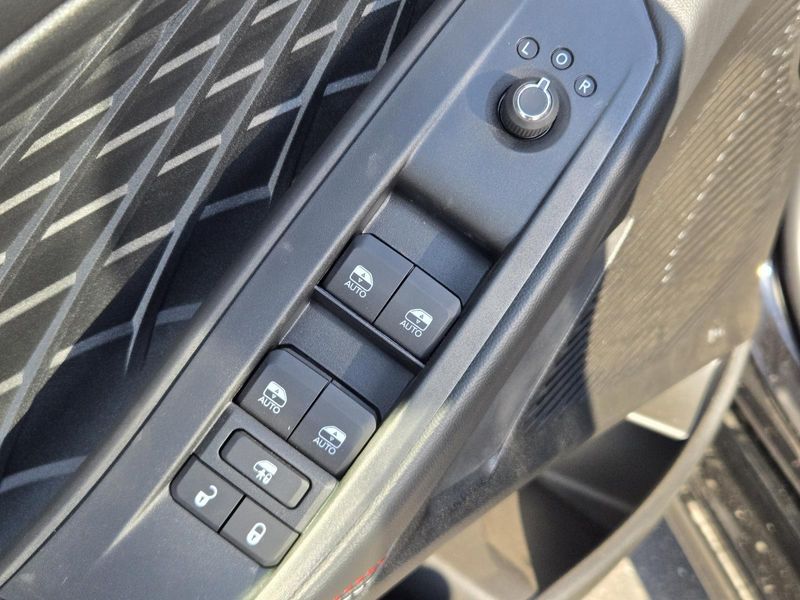 New 2026 Dodge Charger Daytona Scat Pack 4-door Awd