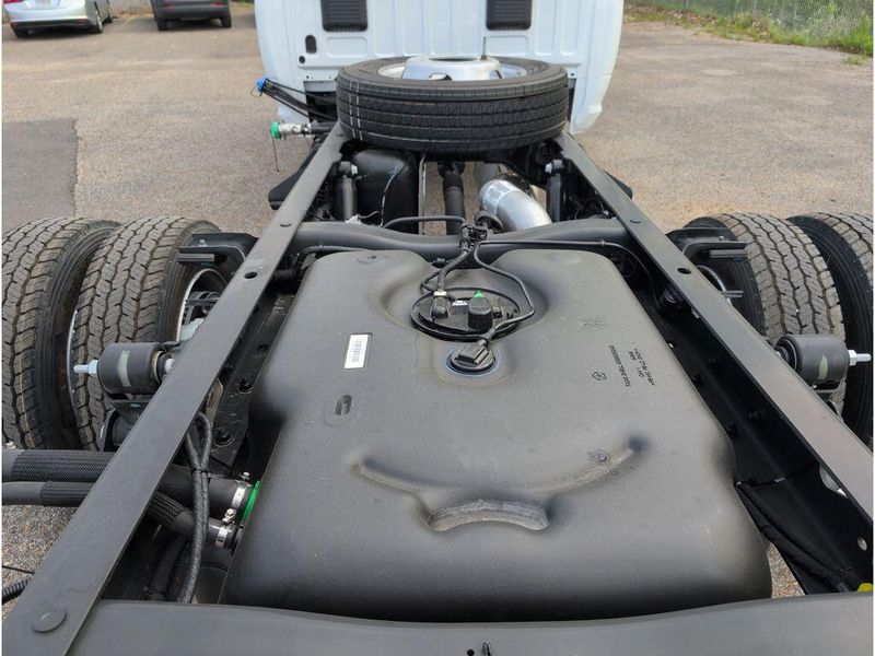New 2026 RAM 5500 Tradesman Chassis Crew Cab 4x4 84
