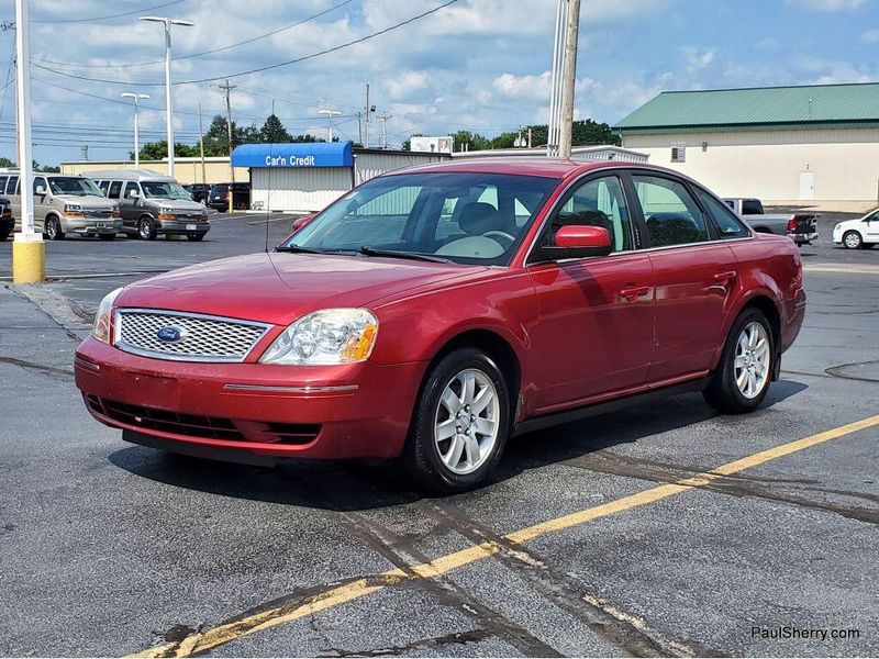 Used 2007 Ford Five Hundred SELImage 16