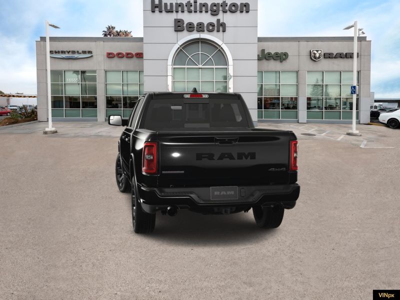 2025 RAM 1500 Big Horn Crew Cab 4x4Image 11