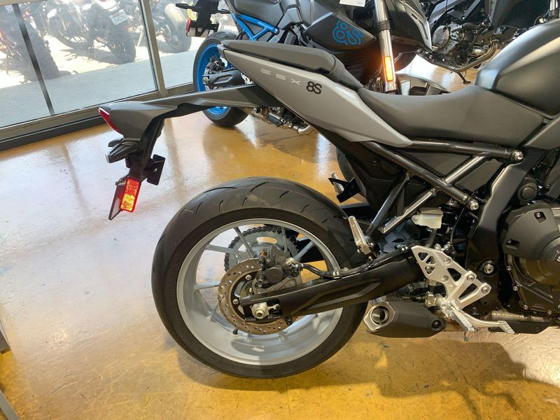 New 2024 Suzuki GSX-8S Image 13