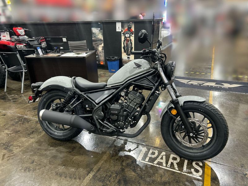 New 2026 Honda REBEL 300 E-CLUTCH Image 10