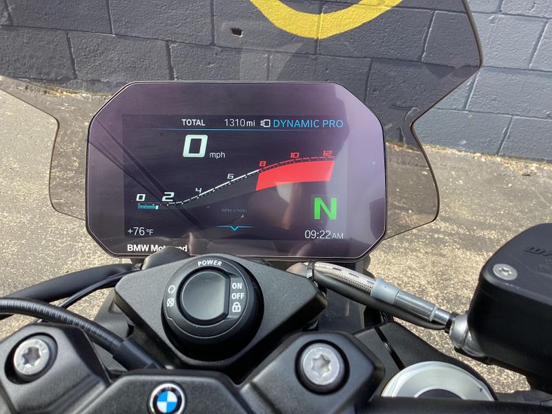 2023 BMW S 1000 R 