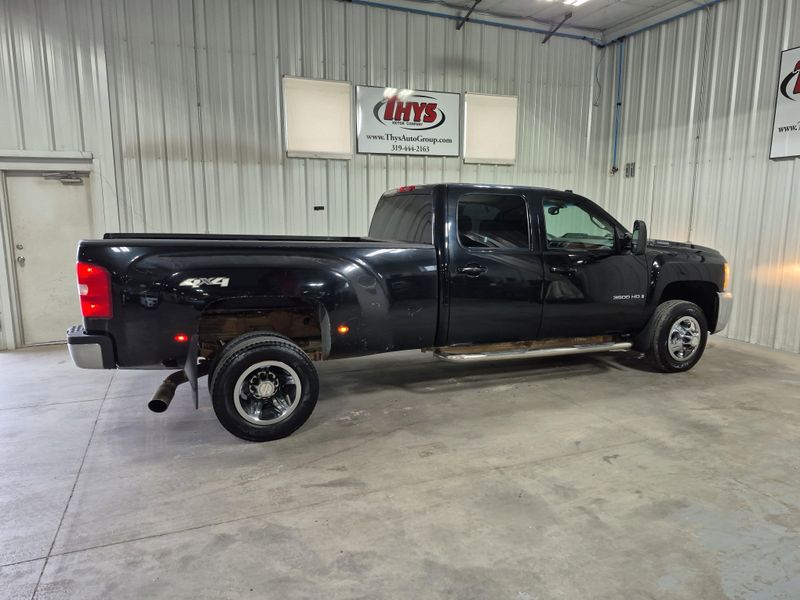 2008 Chevrolet Silverado 3500HD DRW LTZImage 4