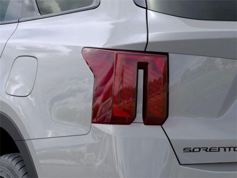 New 2026 Kia Sorento X-Line SXImage 11