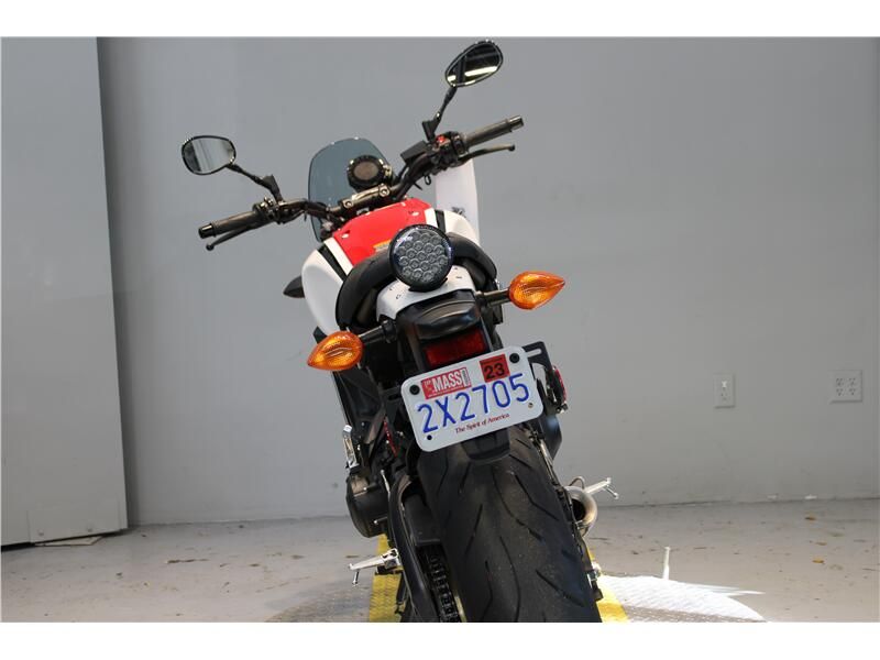 Used 2021 Yamaha XSR900 Image 3