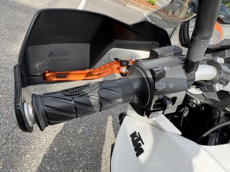 2012 KTM 990 Supermoto T 