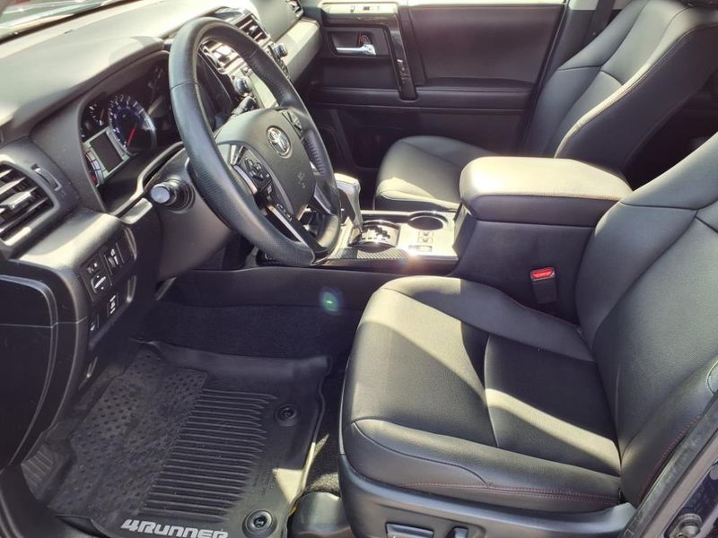 Used 2019 Toyota 4Runner TRD Off-Road PremiumImage 12