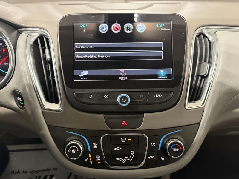 Used 2017 Chevrolet Malibu LTImage 29