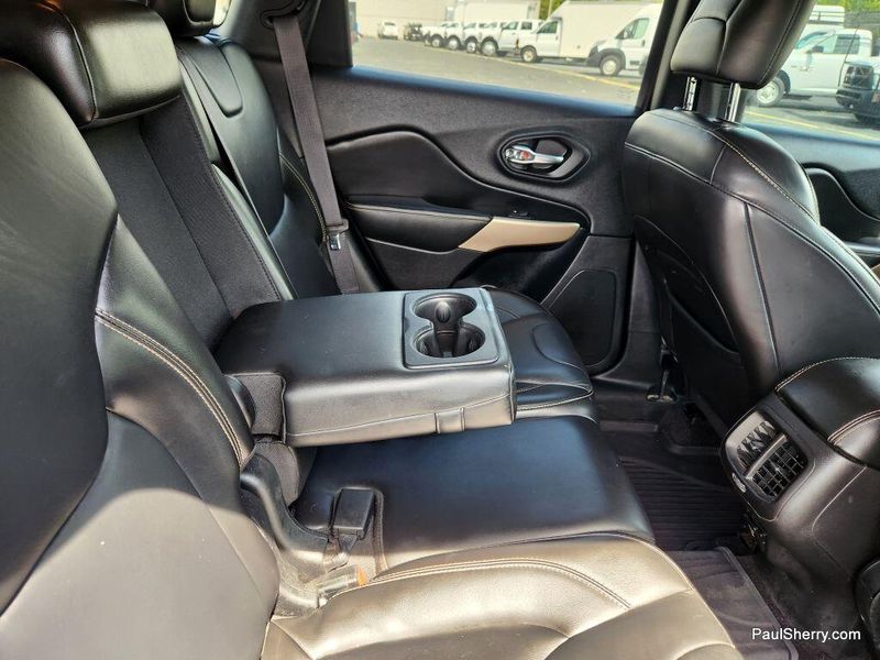 2018 Jeep Cherokee LimitedImage 39