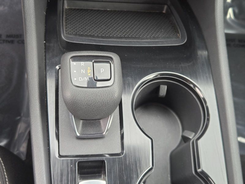 Used 2024 Nissan Rogue AWD SV