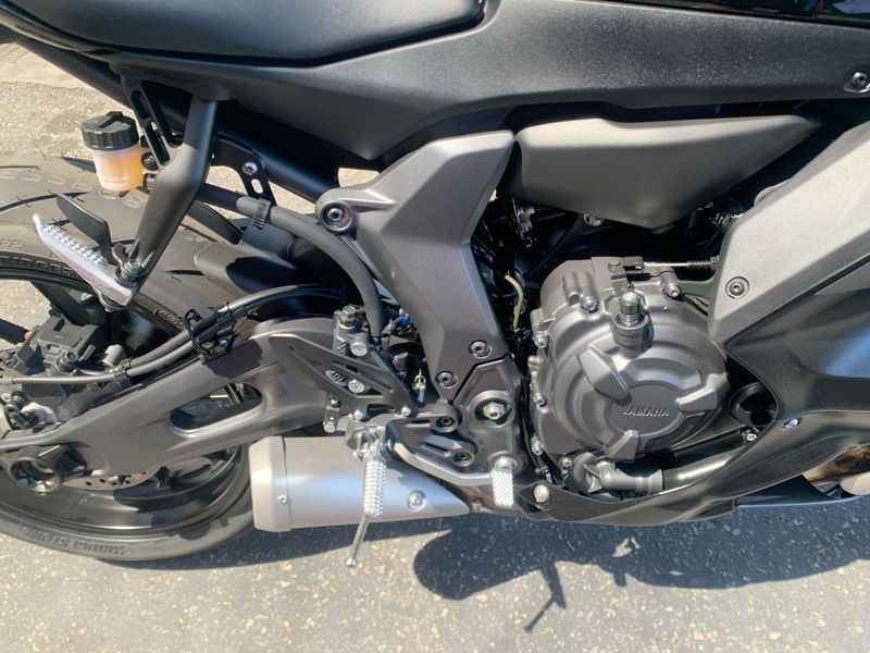 New 2025 Yamaha YZF-R7 Image 15