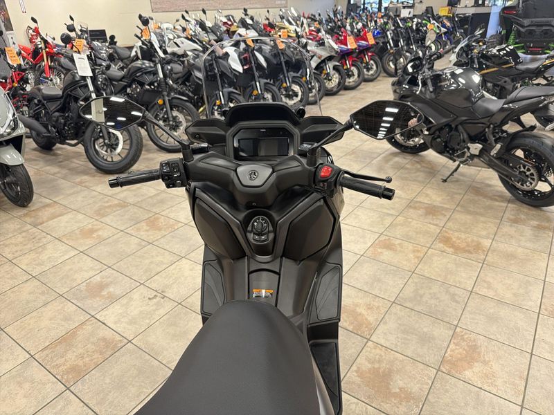 New 2026 Yamaha Xmax Image 25