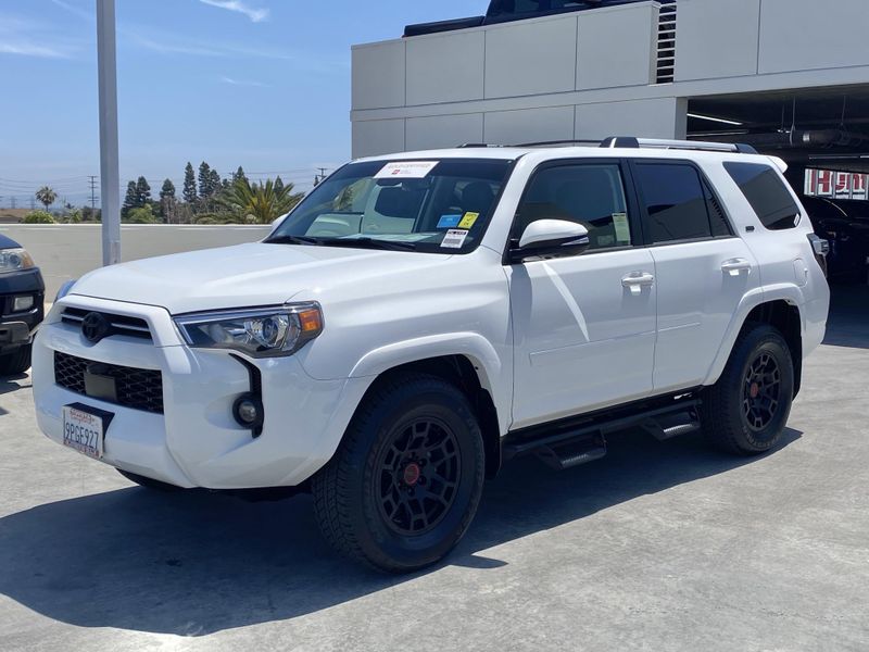 2024 Toyota 4Runner SR5 PremiumImage 7