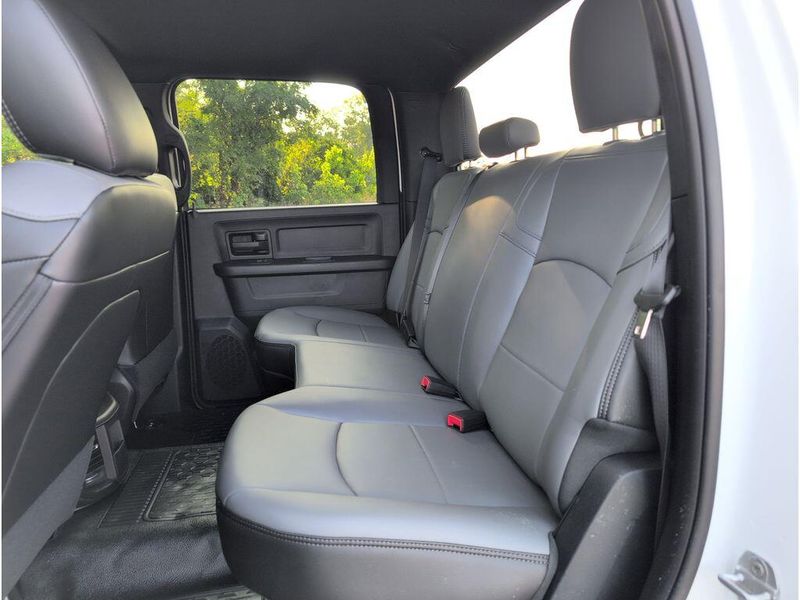 New 2026 RAM 3500 Tradesman Crew Cab Chassis 4x2 60