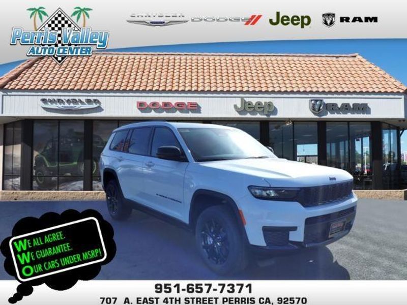 2025 Jeep Grand Cherokee L Altitude XImage 1