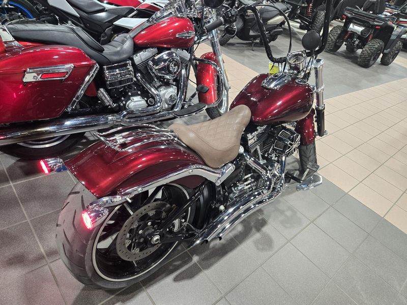 2015 HARLEY SOFTAIL BREAKOUTImage 3