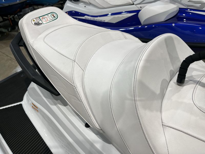 New 2025 Yamaha VX CRUISER Image 18